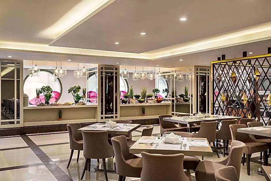 Ramada By Wyndham Makkah Zad Al Tayseer Mecca 3*,