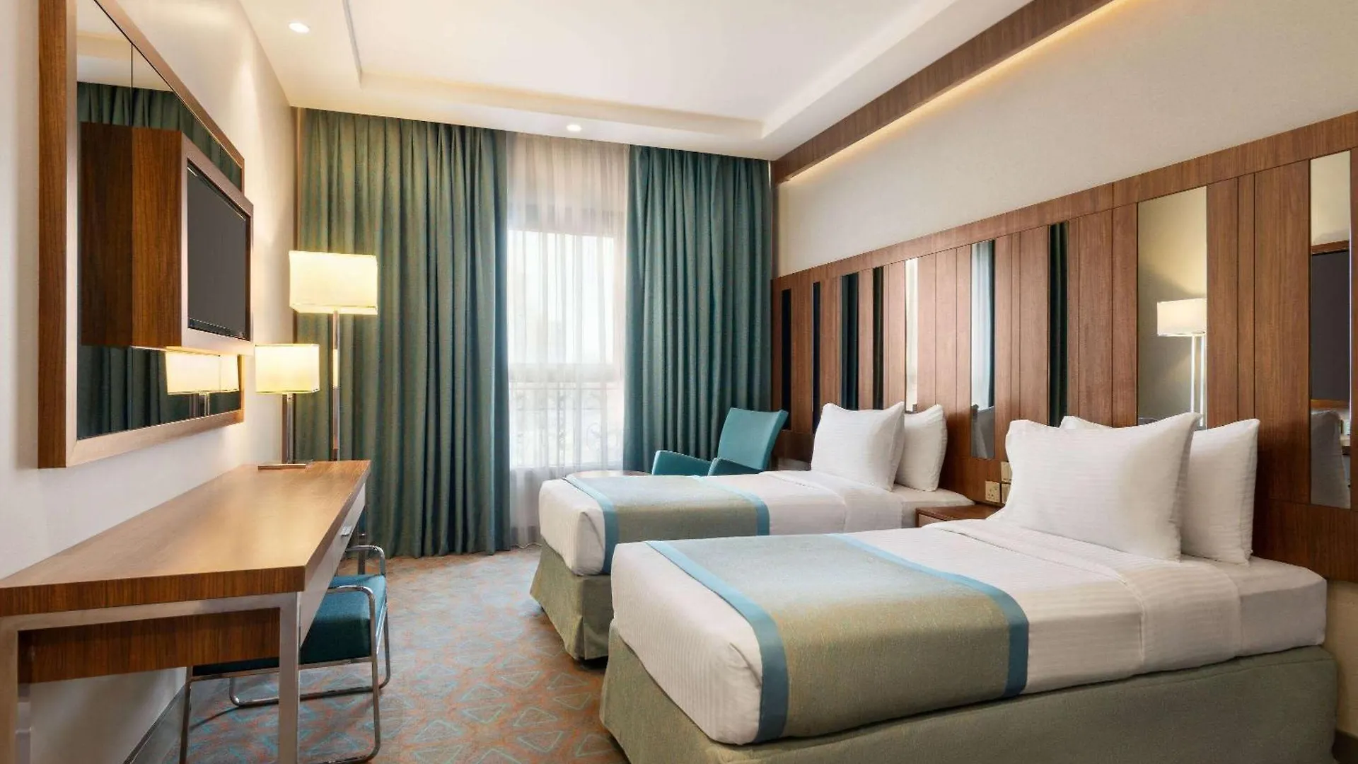 Ramada By Wyndham Makkah Zad Al Tayseer La Mecque Hotel