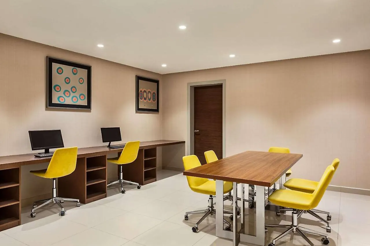 Ramada By Wyndham Makkah Zad Al Tayseer Mekke