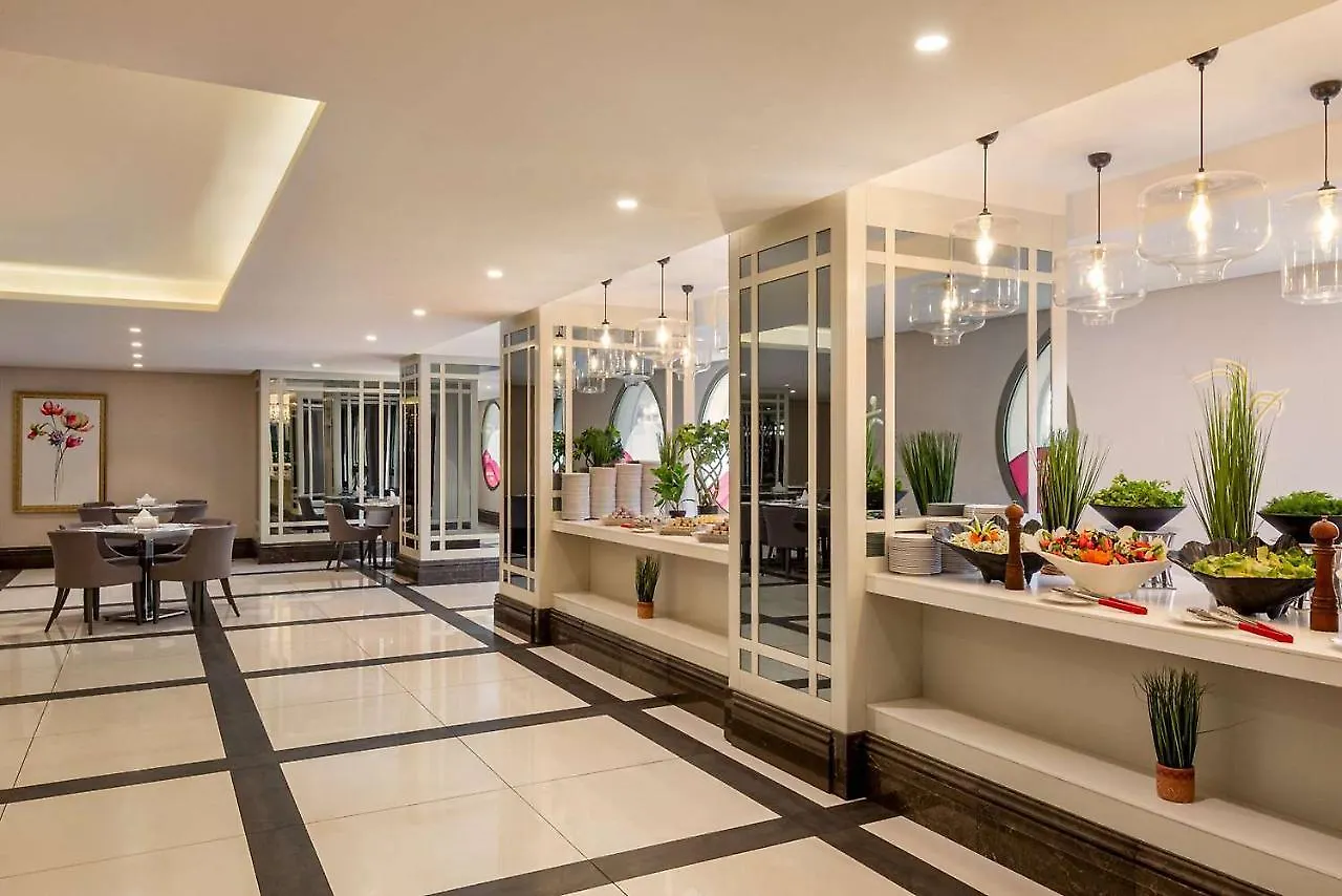 Ramada By Wyndham Makkah Zad Al Tayseer La Mecque