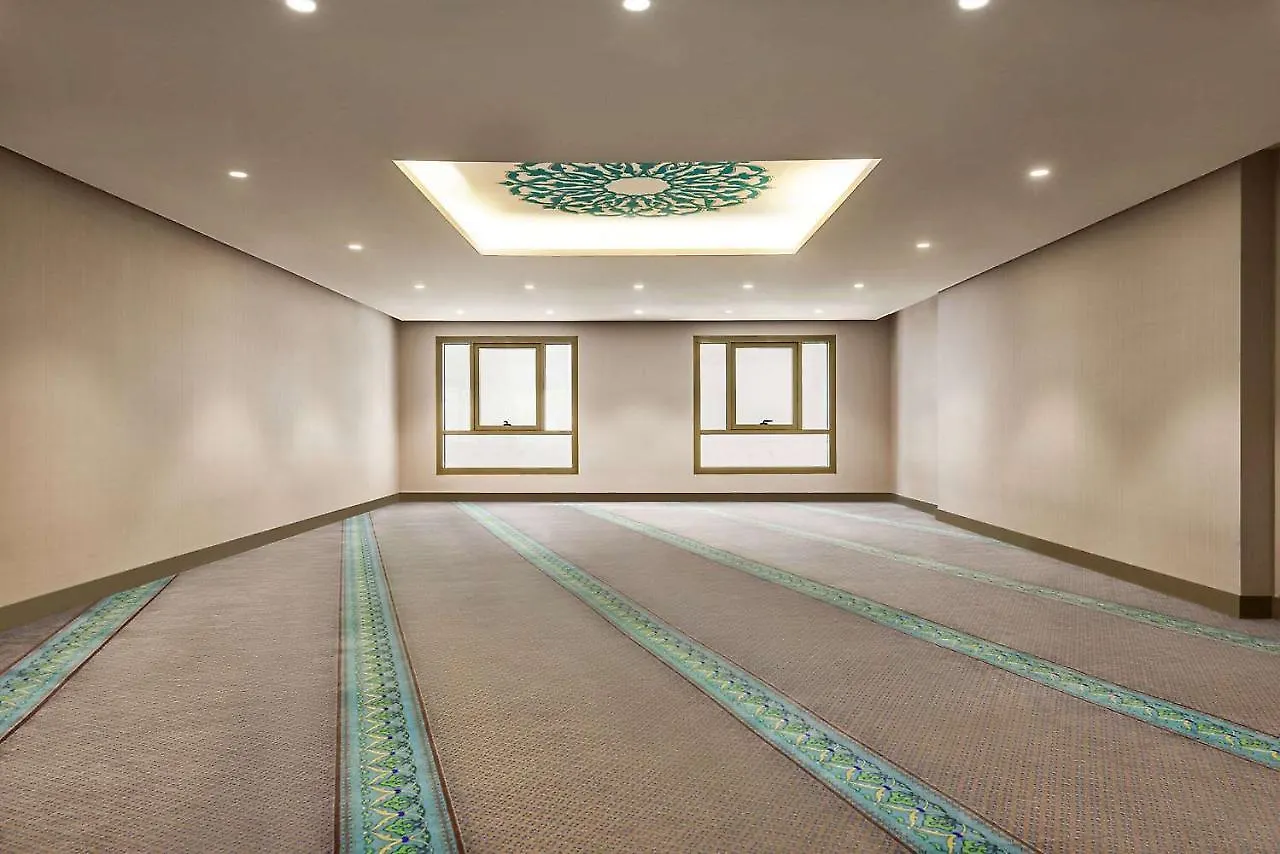 Ramada By Wyndham Makkah Zad Al Tayseer Mekke